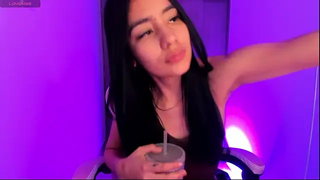 ISABELFORYOU1 online show from January 10, 2026, 9:21 pm