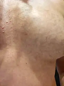 Snapshot of Ando1992 chatting on November 12, 2025, 2:43 pm Ando1992 online show from November 12, 2025, 2:43 pm