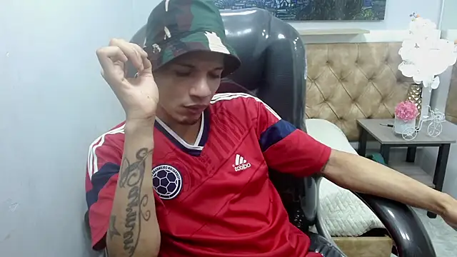 Snapshot of JackBanger_ chatting on October 15, 2025, 2:21 am JackBanger online show from October 15, 2025, 2:21 am