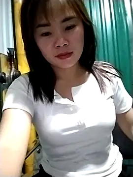Snapshot of soixam00 chatting on October 3, 2025, 3:57 pm soixam00 online show from October 3, 2025, 3:57 pm