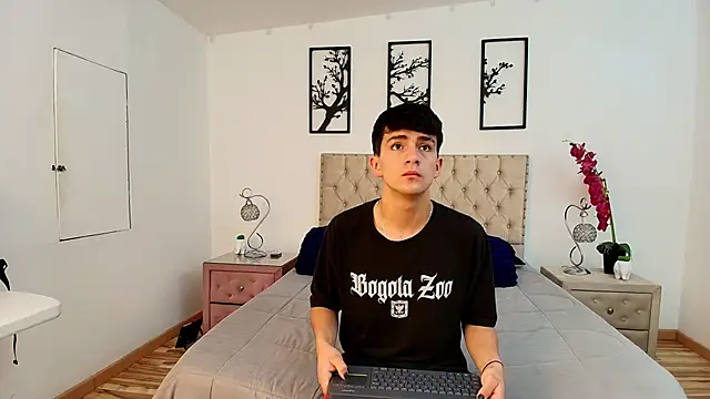 Axel Draven online show from October 11, 2025, 11:00 am