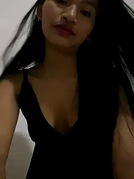 fenixzara online show from October 1, 2025, 1:00 am