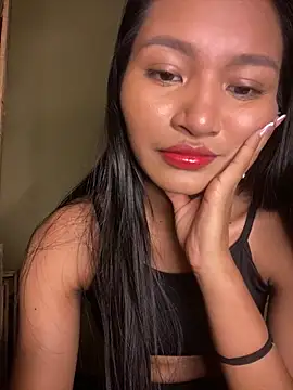 fenixzara online show from October 2, 2025, 6:22 pm