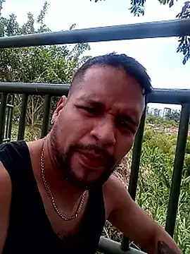 Snapshot of LucasGaeel chatting on September 28, 2025, 5:20 pm LucasGaeel online show from September 28, 2025, 5:20 pm