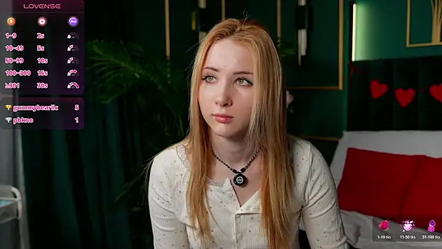 Snapshot of LiraKink chatting on February 17, 2026, 4:43 am LiraKink online show from February 17, 2026, 4:43 am