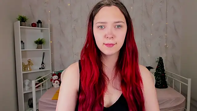 Monica  Queen online show from December 20, 2025, 12:02 am