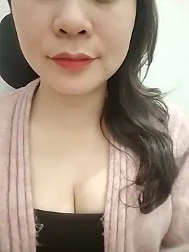 Snapshot of Girl_Shy2000 chatting on February 7, 2026, 3:09 pm Girl Shy2000 online show from February 7, 2026, 3:09 pm