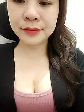 Snapshot of Girl_Shy2000 chatting on February 25, 2026, 12:49 pm Girl Shy2000 online show from February 25, 2026, 12:49 pm