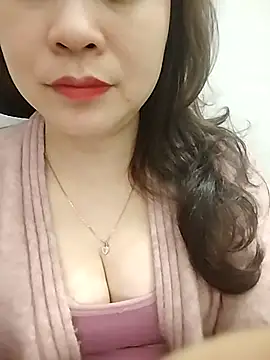 Snapshot of Girl_Shy2000 chatting on February 19, 2026, 10:56 am Girl Shy2000 online show from February 19, 2026, 10:56 am