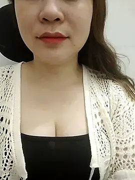 Girl Shy2000 online show from March 31, 2026, 11:45 am