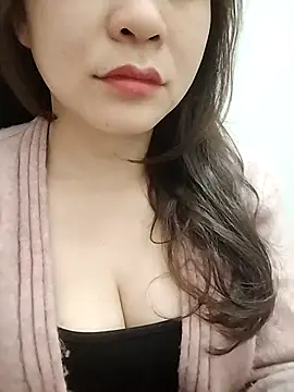 Girl Shy2000 online show from March 4, 2026, 10:50 pm