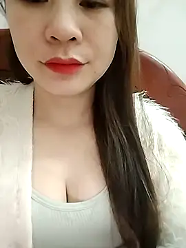 Girl Shy2000 online show from December 18, 2025, 10:02 pm