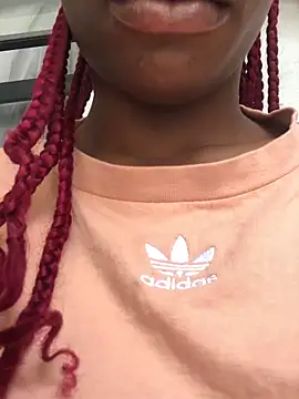 Caramel102004 online show from March 26, 2026, 12:25 pm