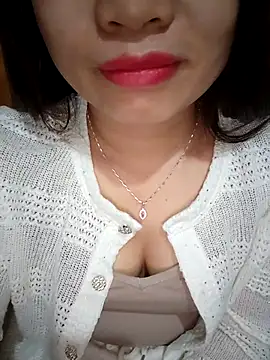 Meoweo 23 online show from January 17, 2026, 10:24 pm