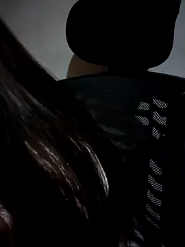 Meoweo 23 online show from December 14, 2025, 8:47 pm