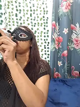 Snapshot of shani_taniya chatting on January 19, 2026, 3:27 pm shani taniya online show from January 19, 2026, 3:27 pm