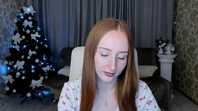 TwilightSerena online show from December 2, 2025, 7:26 pm