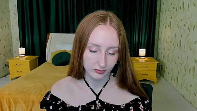 TwilightSerena online show from November 12, 2025, 11:58 am