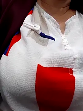 Kimkhaepretty online show from February 12, 2026, 5:51 am