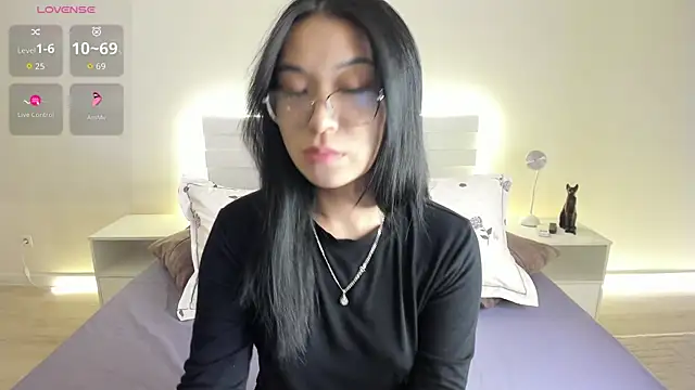 Snapshot of cute_cutiepie chatting on October 2, 2025, 1:03 pm cute cutiepie online show from October 2, 2025, 1:03 pm