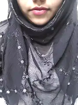 Miss Rose   online show from October 4, 2025, 6:53 pm