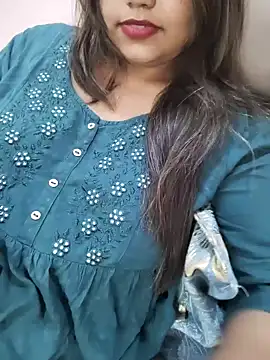 Miss Rose   online show from November 7, 2025, 7:46 am