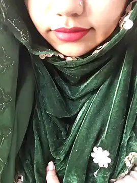 Miss Rose   online show from February 21, 2026, 7:10 am