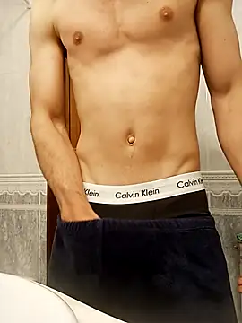 ruiiizz online show from March 18, 2026, 3:24 pm