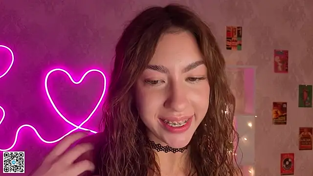 KeilaJeschon online show from November 15, 2025, 4:16 am