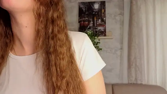 Snapshot of TashaCajune chatting on October 2, 2025, 4:16 am TashaCajune online show from October 2, 2025, 4:16 am