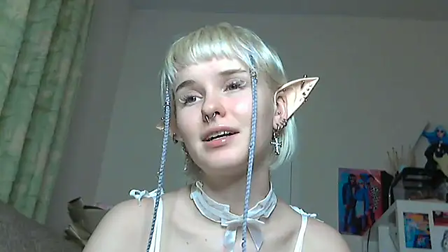 Paradoxy  online show from December 19, 2025, 9:06 pm