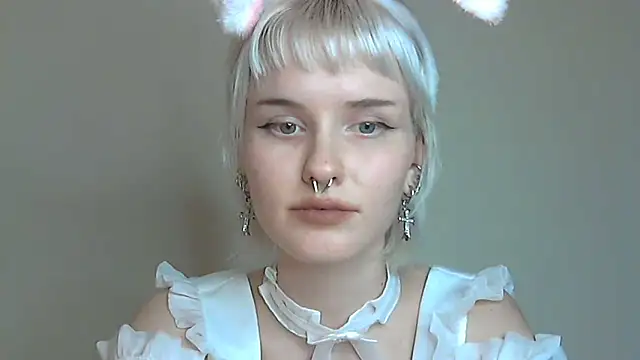 Paradoxy  online show from October 28, 2025, 7:24 pm