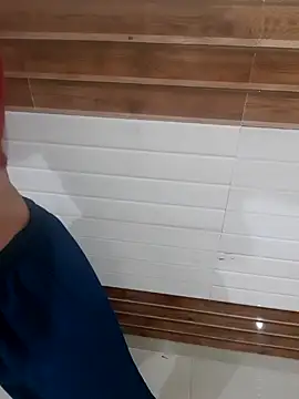 Snapshot of Minakshi_677 chatting on November 19, 2025, 12:32 am Minakshi 677 online show from November 19, 2025, 12:32 am