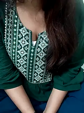 Minakshi 677 online show from February 7, 2026, 6:27 pm