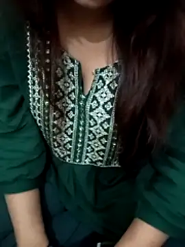 Snapshot of Minakshi_677 chatting on December 15, 2025, 5:30 pm Minakshi 677 online show from December 15, 2025, 5:30 pm