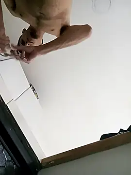 Snapshot of Pingasaboy20 chatting on October 5, 2025, 3:19 am Pingasaboy20 online show from October 5, 2025, 3:19 am