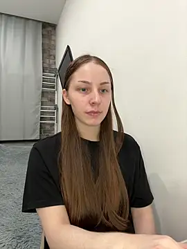 Snapshot of Im_Regina chatting on November 24, 2025, 4:40 pm Im Regina online show from November 24, 2025, 4:40 pm