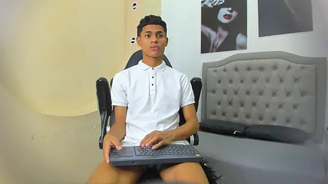 paull cassidy online show from December 3, 2025, 11:31 am