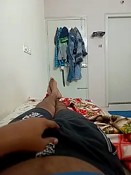 Snapshot of ramboram897 chatting on November 28, 2025, 10:54 pm ramboram897 online show from November 28, 2025, 10:54 pm