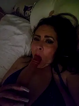 Queenbz1979 online show from October 10, 2025, 8:59 am