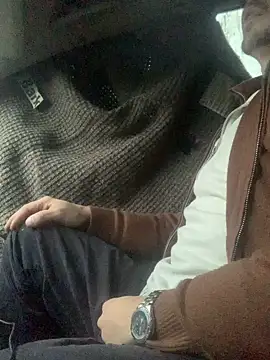 CerveniXXL online show from November 16, 2025, 7:35 am