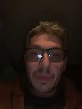 CerveniXXL online show from October 8, 2025, 12:34 am