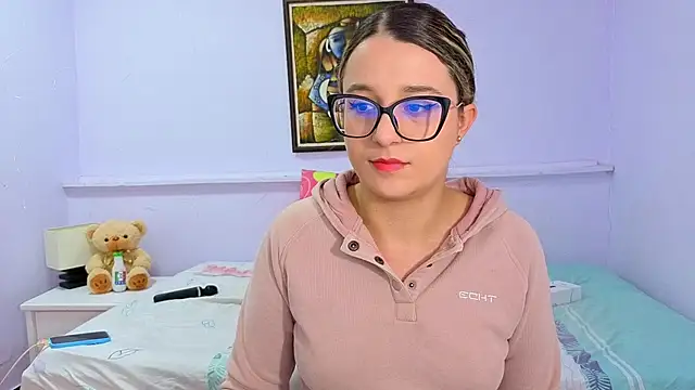 katiaa lovv online show from October 27, 2025, 11:55 am