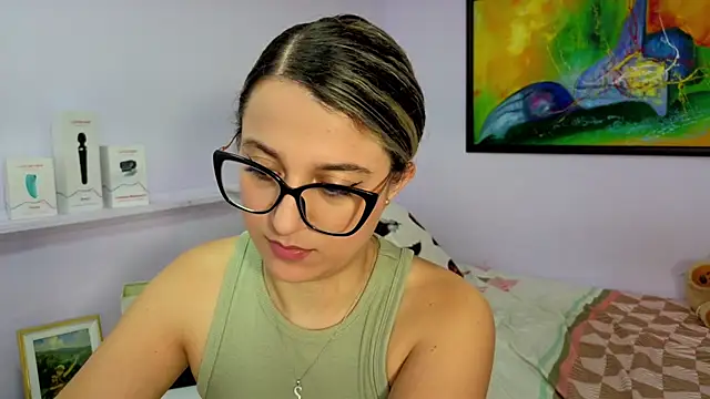 katiaa lovv online show from March 6, 2026, 12:11 pm