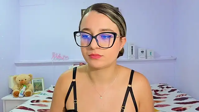 katiaa lovv online show from October 4, 2025, 11:56 am