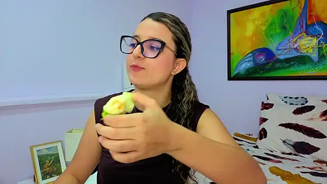 katiaa lovv online show from March 19, 2026, 12:16 pm