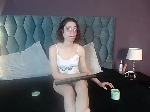 Snapshot of sophie_blaake chatting on October 16, 2025, 3:15 am sophie blaake online show from October 16, 2025, 3:15 am