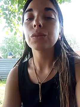 CrisHot202 online show from November 1, 2025, 5:40 pm