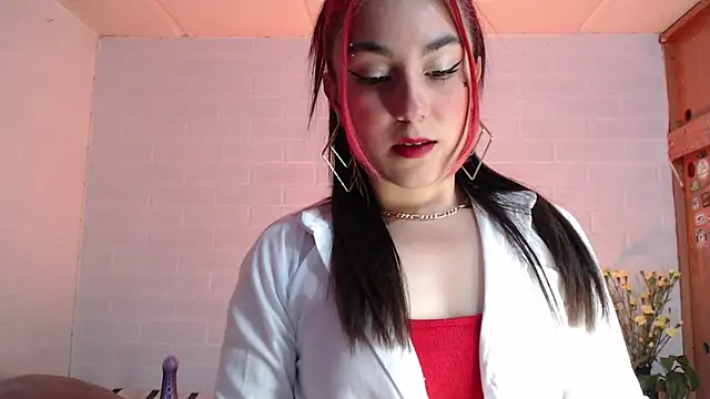 Snapshot of Amy66 chatting on September 26, 2025, 11:50 am Amy66 online show from September 26, 2025, 11:50 am