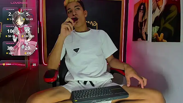Snapshot of Stiben_boy chatting on September 26, 2025, 7:32 pm Stiben boy online show from September 26, 2025, 7:32 pm